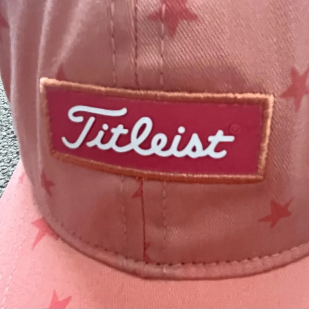 Titleist measures brim
